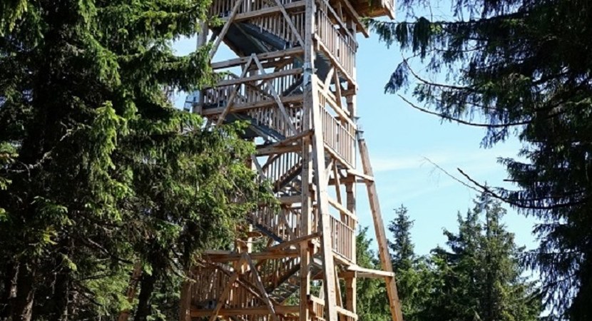Nowa wieża na Radziejowej czeka na turystów