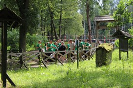 Przyszli leśnicy z Bułgarii odwiedzili kielecczyznę
