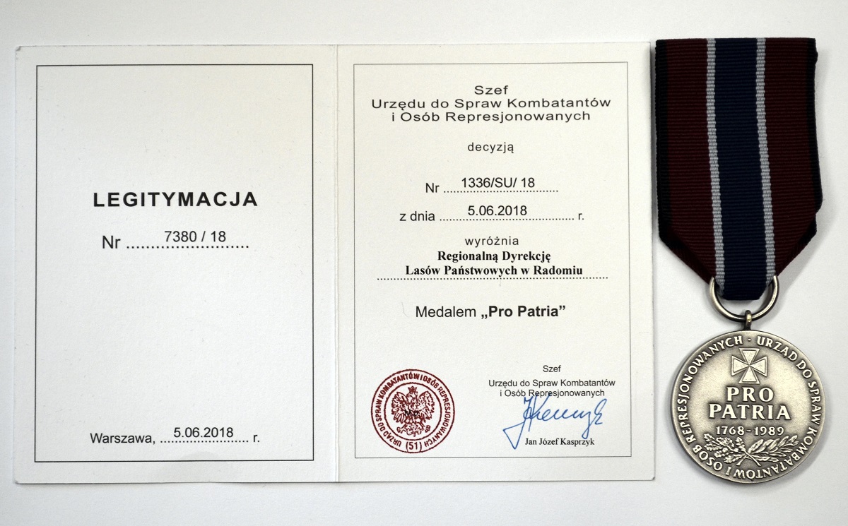 Medal Pro Patria.JPG